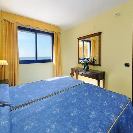 Hotel Vivemar 4*