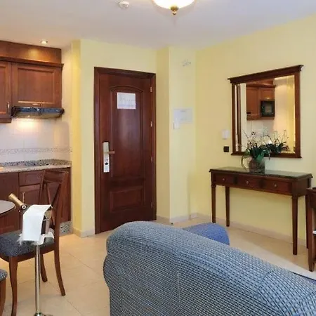 Vivemar Hotel 4*